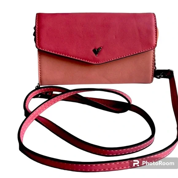 Lily and ivy purse sale